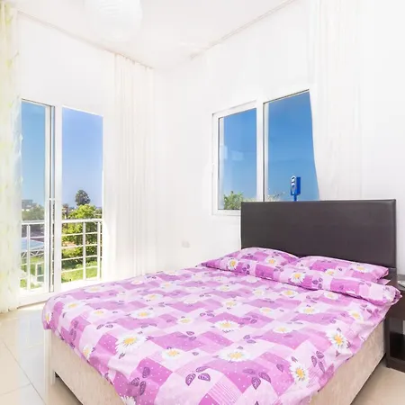 Apartment Lukomorye E5 Agios Georgios (Kyrenia)