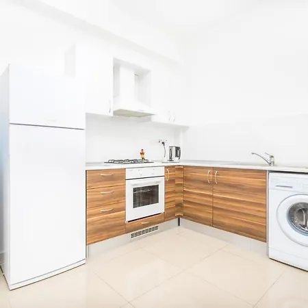 Lukomorye E5 Apartment Agios Georgios (Kyrenia)