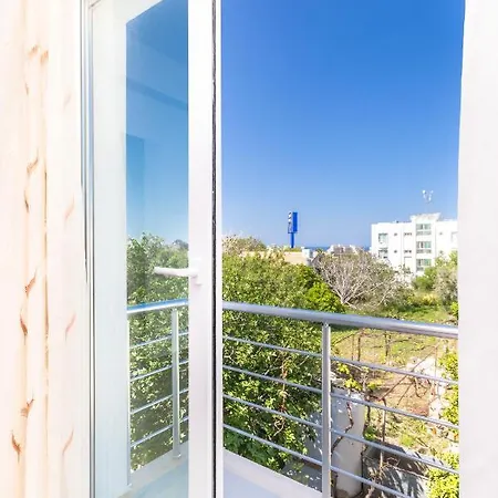 Lukomorye E5 Apartment Agios Georgios (Kyrenia)